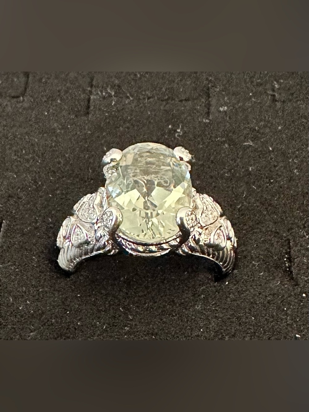Judith Ripka 925 Sterling Silver Oval Cocktail Ring Stacked Pavé Hearts 8